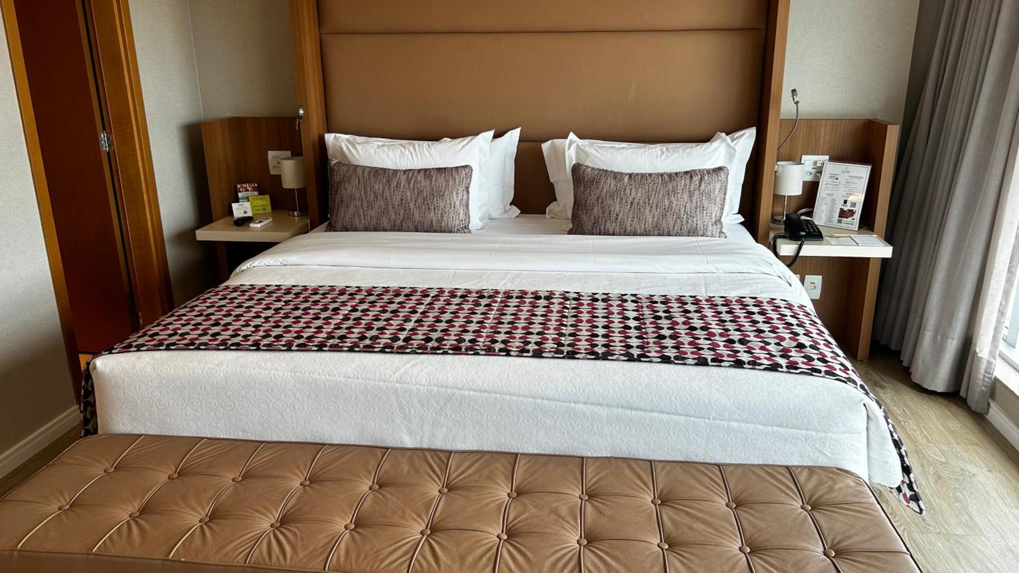 Jade Hotel Brasilia Candangolandia Exterior foto A bed