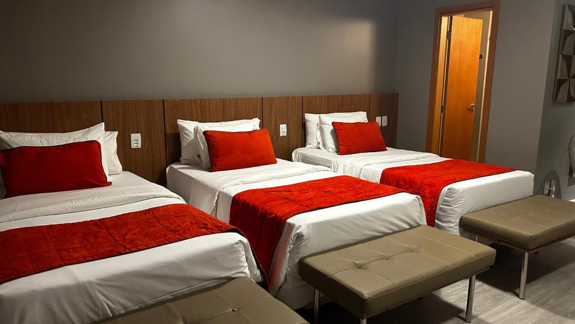Jade Hotel Brasilia Candangolandia Exterior foto A room at the hotel